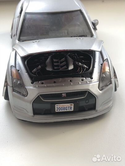 Масштабная модель 1/24 Nissan GTR35