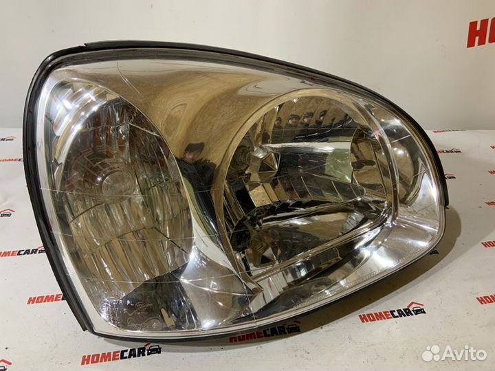 Фара передняя правая Hyundai Santa Fe SM