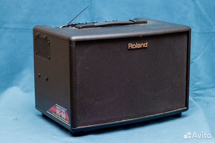 Комбоусилитель Roland AC-60