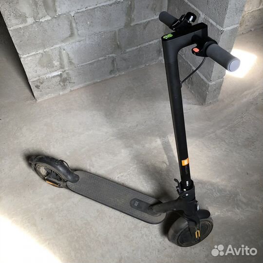 Элетросамокат xiaomi Essential оригинал