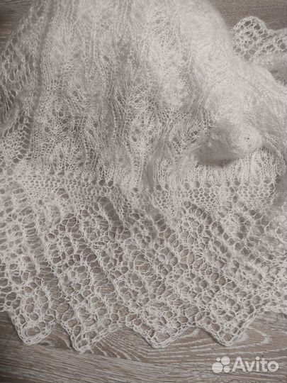 Пуховый платок шаль паутинка