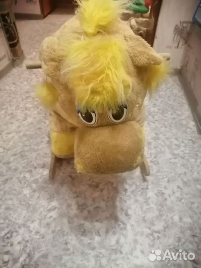 Качалка лошадь