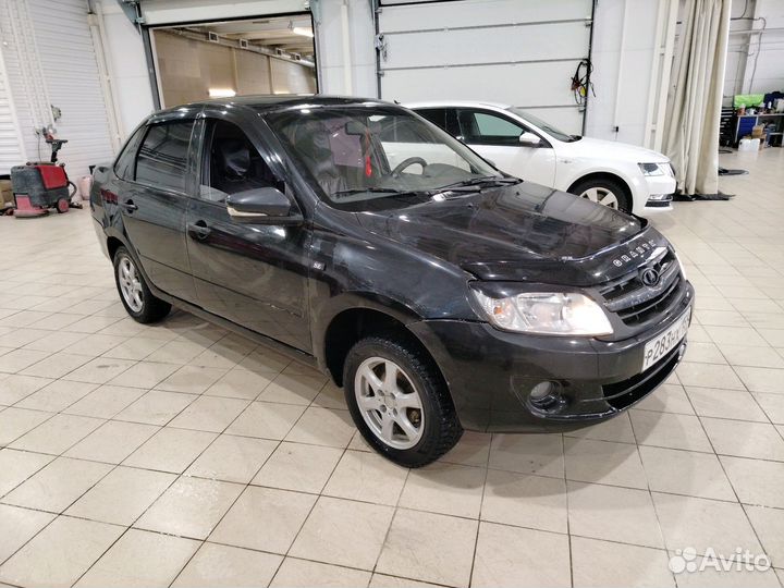 LADA Granta 1.6 МТ, 2013, 232 157 км
