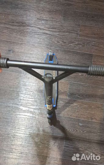 Трюковой самокат