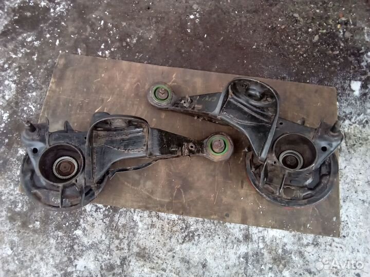 Рычаг задний 2WD Nissan Serena C24