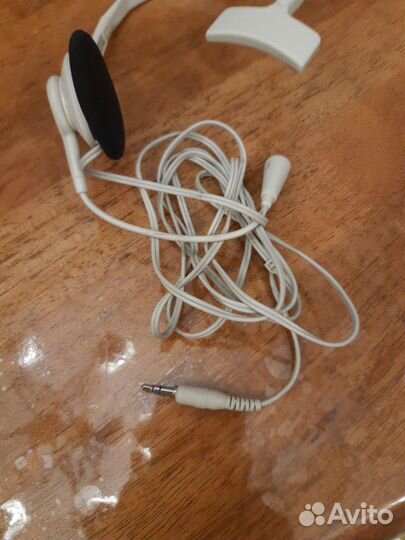 Наушники с микрофоном