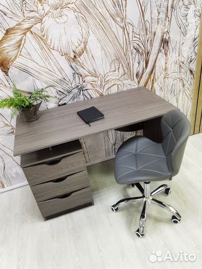 Стол письменный 33.23 