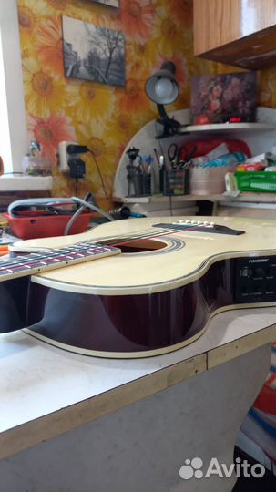 Гитара электроакустика