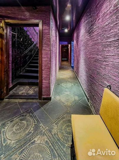 Старинные чугунные плиты