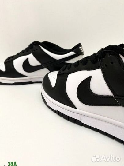 Nike Dunk Low Retro Panda