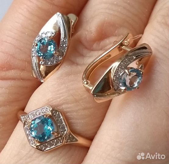Золотые серьги с топазами Новые Соколов 4200/гр