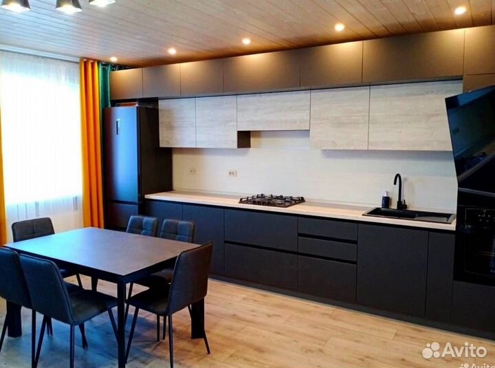 Кухонный гарнитур любой сложности