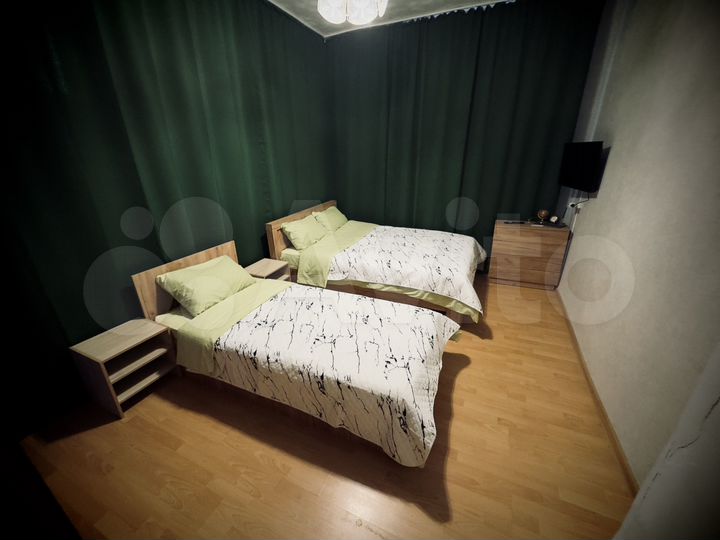 2-к. квартира, 60 м², 1/2 эт.