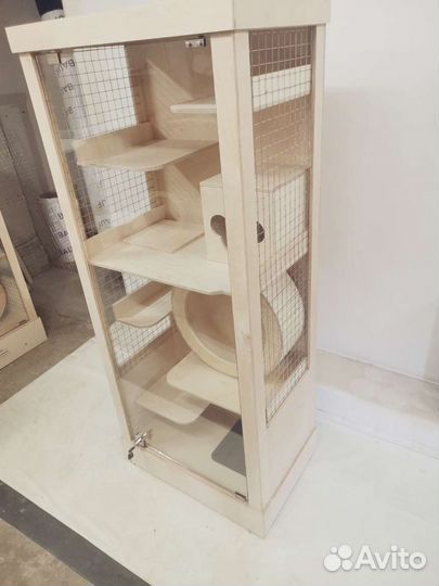 Витрина для шиншилл