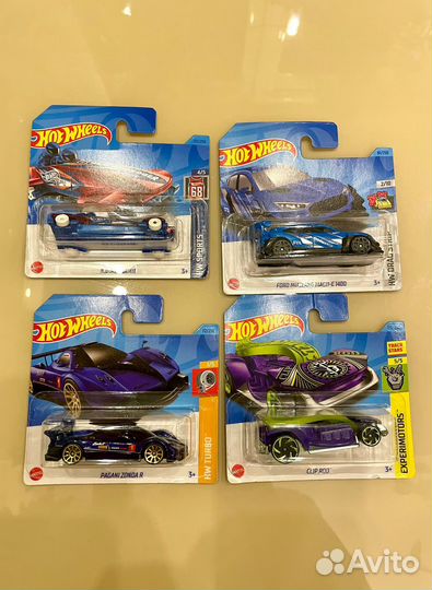 Машинки базовые hot wheels