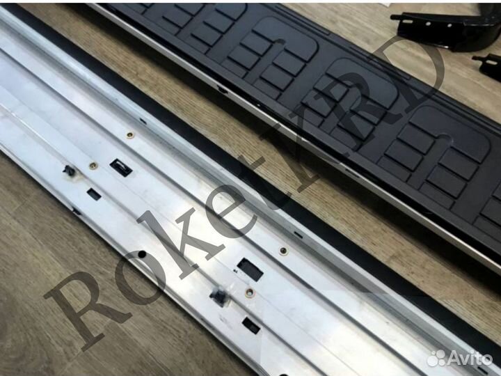 Подножки FJ Cruiser в Наличии