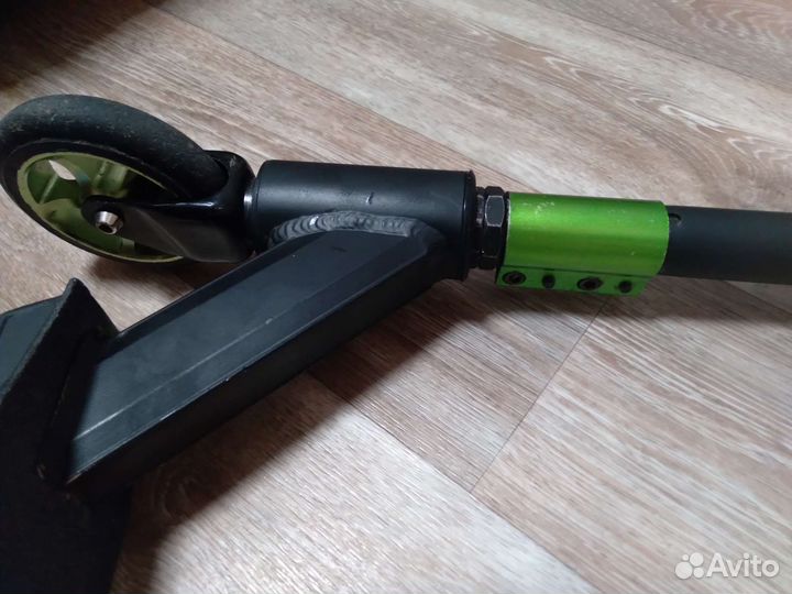 Трюковой самокат