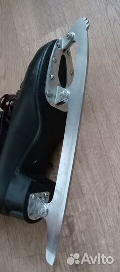 Коньки фигурные botas 39 размер кожа