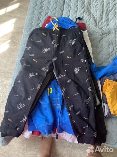 Вещи пакетом на мальчика 122 128