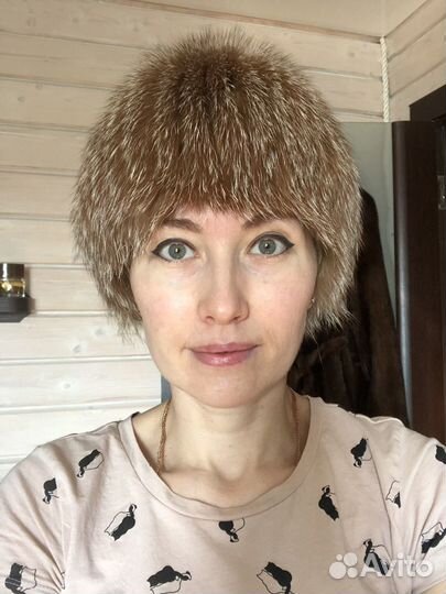 Шапка лисья на вязаной основе