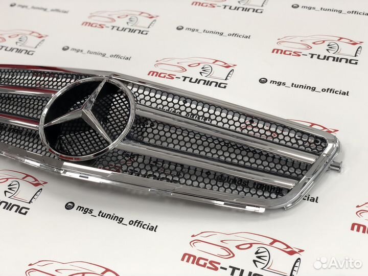 Решетка Mercedes C-class w204 полностью хром