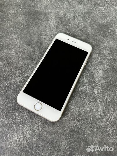 iPhone 6s (64Gb)