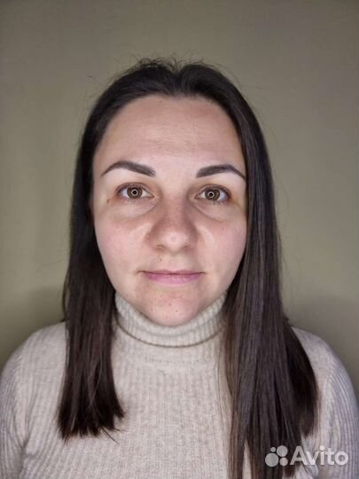 Модель на макияж и локоны