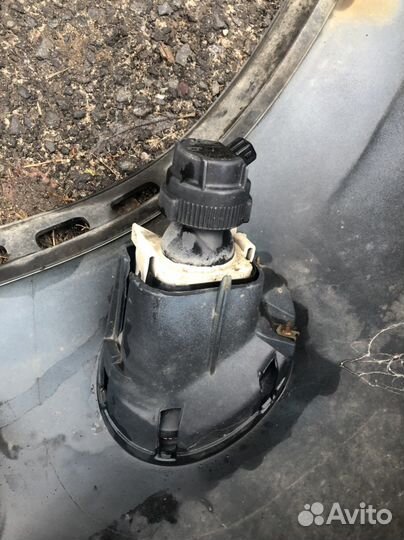 Бампер передний Ford Mondeo 1