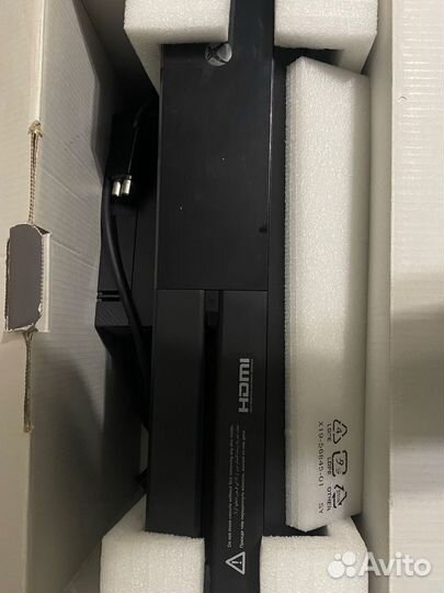 Xbox one 2 геймпада 1tb + комиксы