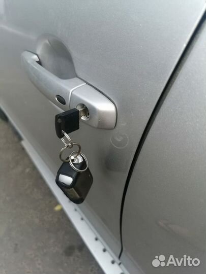 Вскрытие дверных замков,автомобильных дверей 24/7