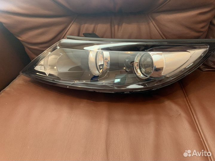 Фара левая правая Kia Sportage 10-14