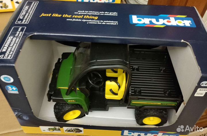 Внедорожник Bruder