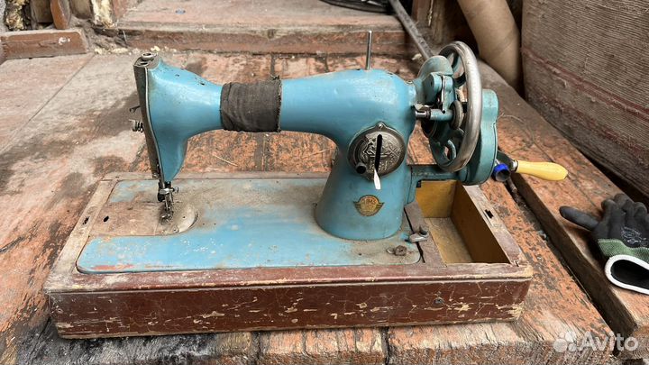 Швейная машинка