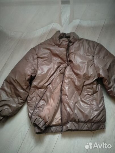 Бомбер,куртки