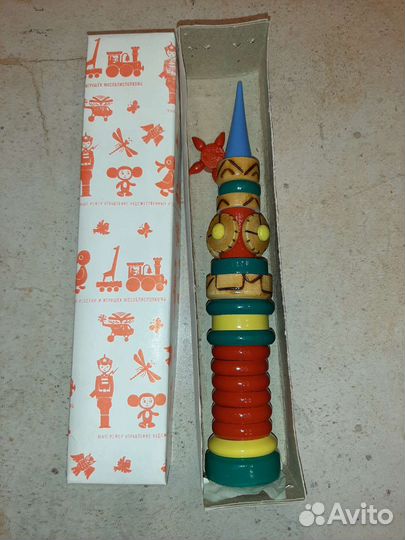 Пирамидка советская новая