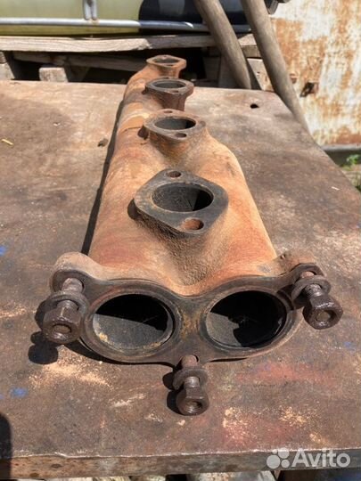 Выпускной коллектор правый Камаз