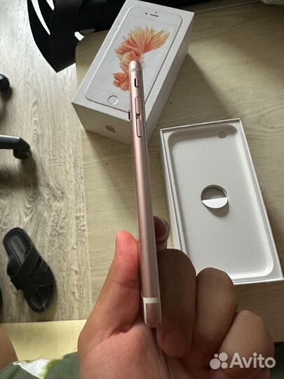 iPhone 6S, 32 ГБ