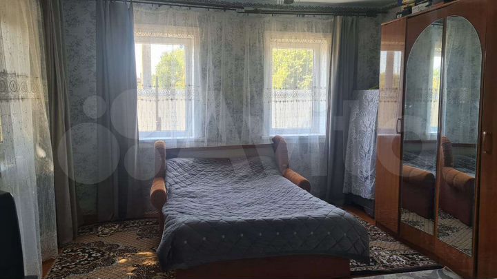 Дом 50 м² на участке 32 сот.