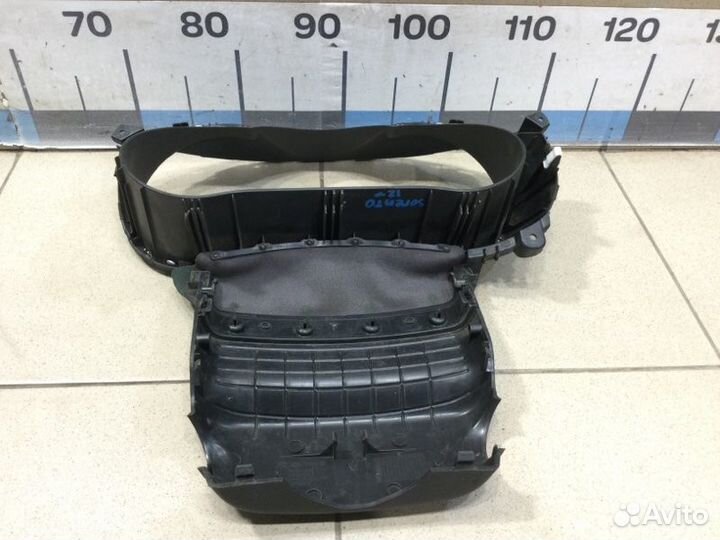 Накладка декоративная Kia Sorento 2 2009-2020