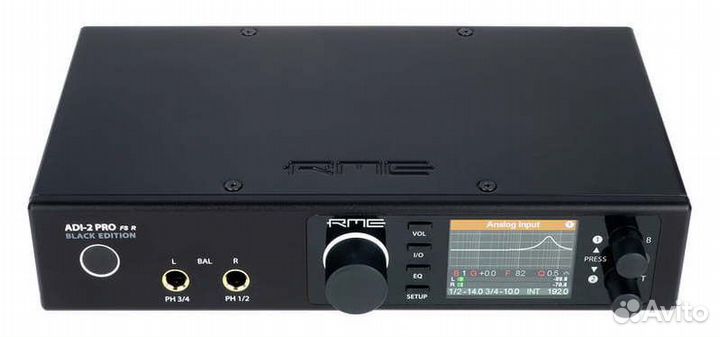 RME ADI-2 Pro FS R Black Edition