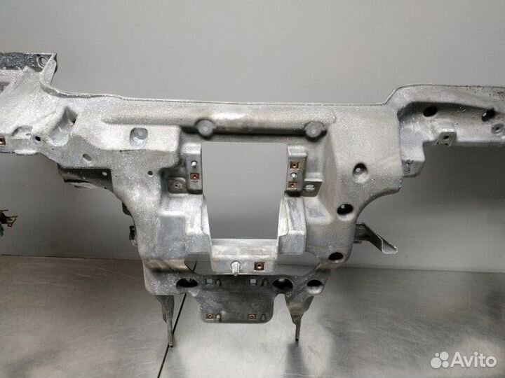 Усилитель торпедо Jeep Grand Cherokee WK2