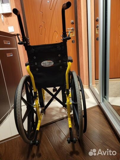 Инвалидная коляска для детей
