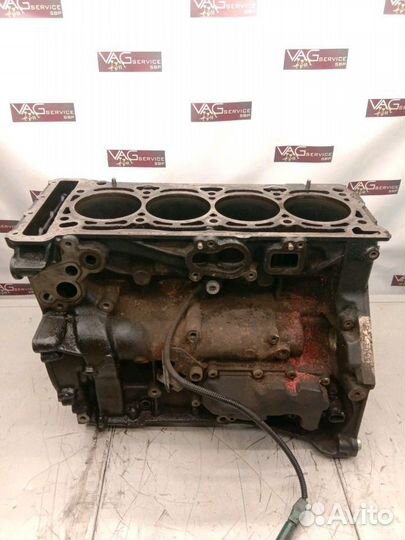 Голый блок цилиндров tiguan 2.0 CAW cawa cawb