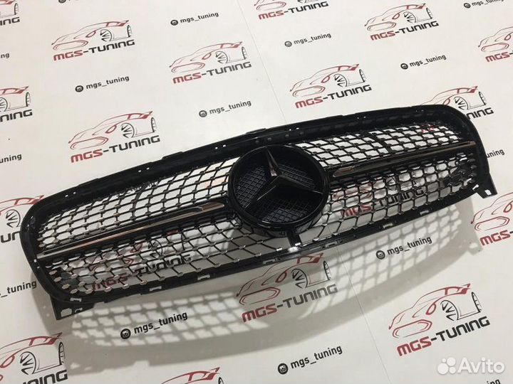 Решетка на Mercedes GLA Diamond Black 16+