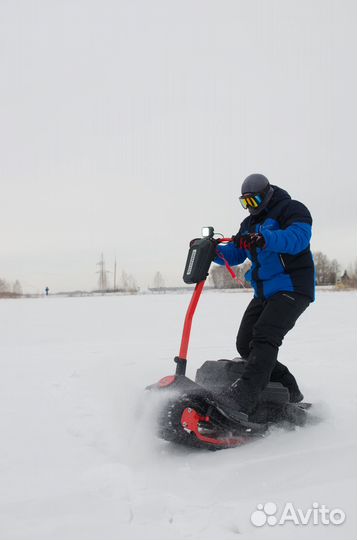 Мотосноуборд гусеничный