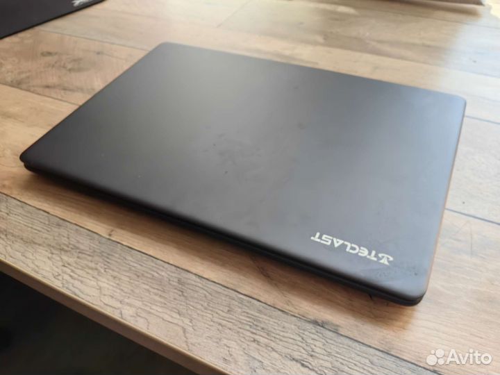 Ноутбук Teclast f7 plus 8 ddr4 ssd 256 ips