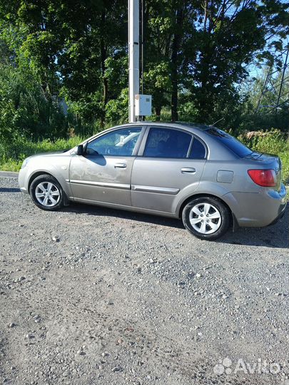 Kia Rio 1.4 AT, 2010, 219 000 км