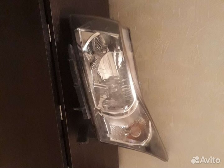 Фара на Шевроле Круз левая