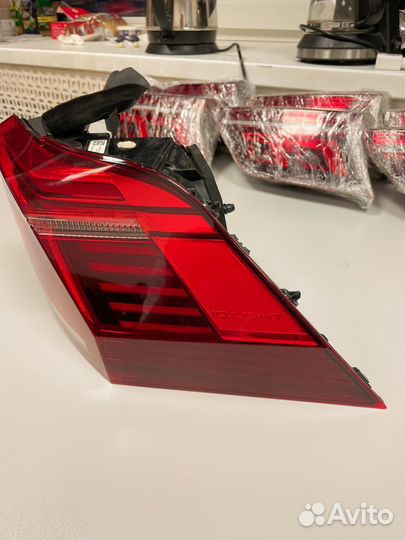 Фонарь Зад.Правый(Оригинал) 5NA945208G, VW Tiguan2