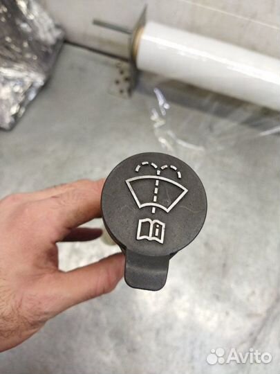 Горловина бачка омывателя Opel Insignia лифтбэк